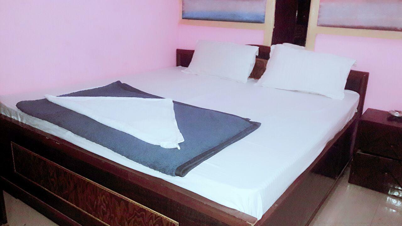Hotel Delhi Airport Exterior photo